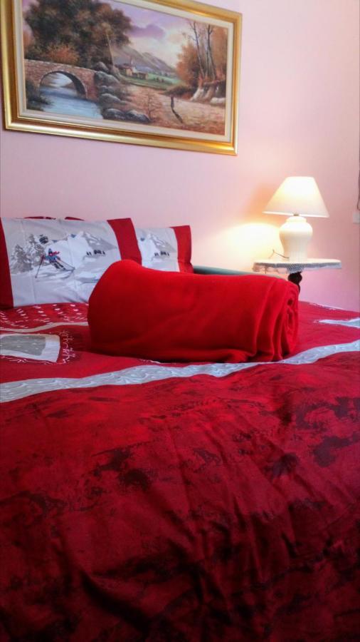 Giomein Sporting Red House Breuil-Cervinia Kültér fotó